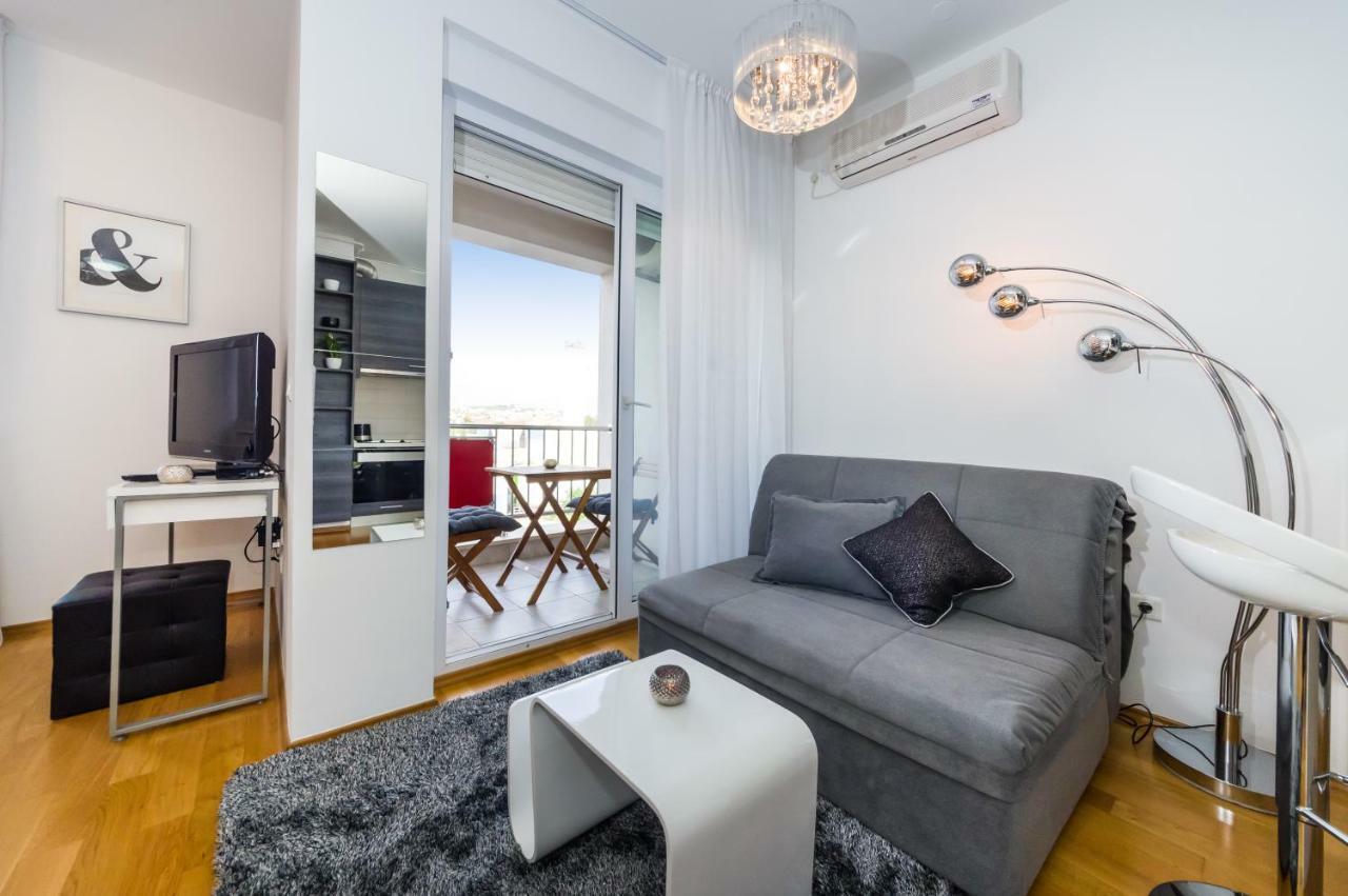 Studio Apartment K & K With Free Garage زادار المظهر الخارجي الصورة