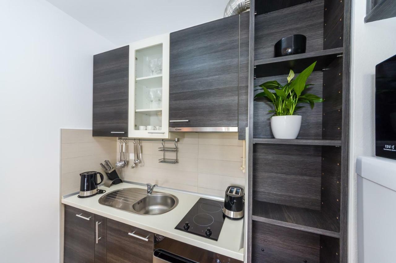 Studio Apartment K & K With Free Garage زادار المظهر الخارجي الصورة